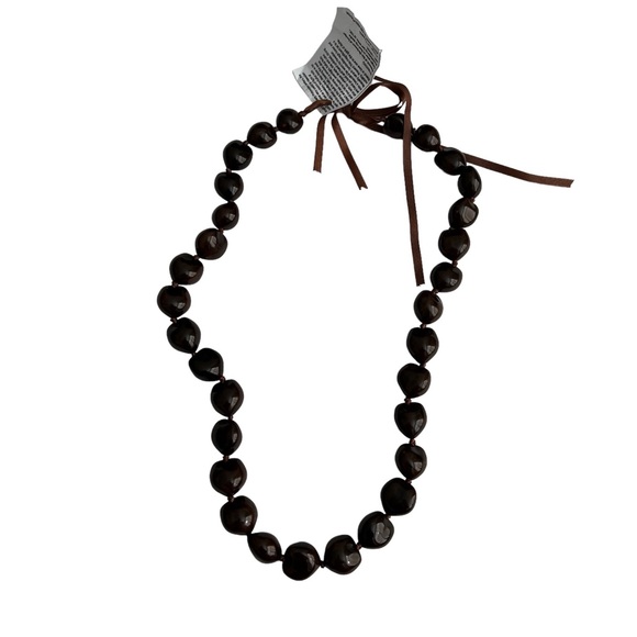 Kukui Nut Lei Dark Brown Natural Bead Necklace - Picture 2 of 4